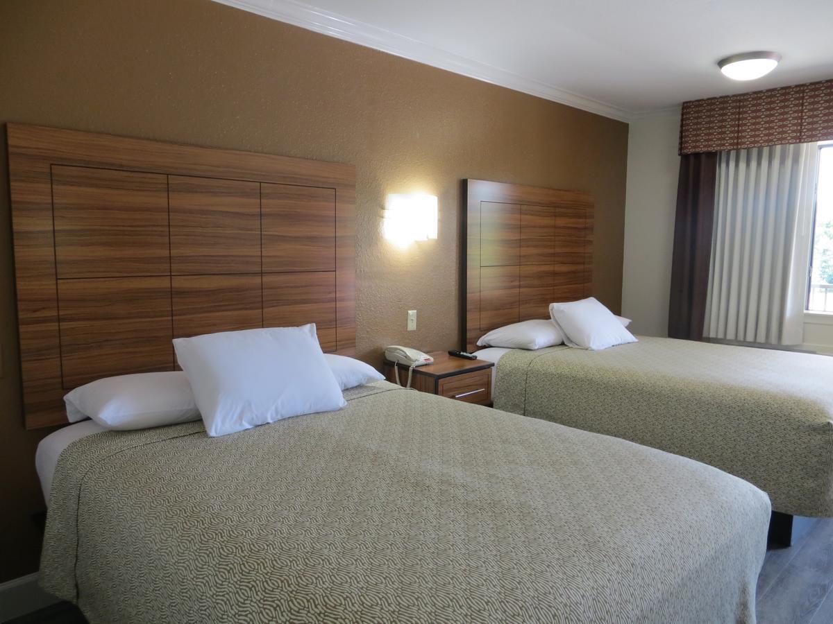 هيوستن Palace Inn South Wayside المظهر الخارجي الصورة