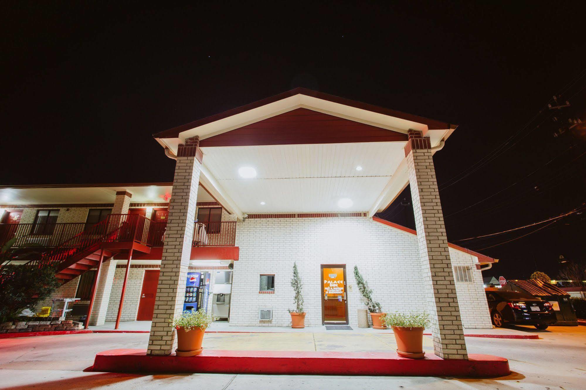 هيوستن Palace Inn South Wayside المظهر الخارجي الصورة
