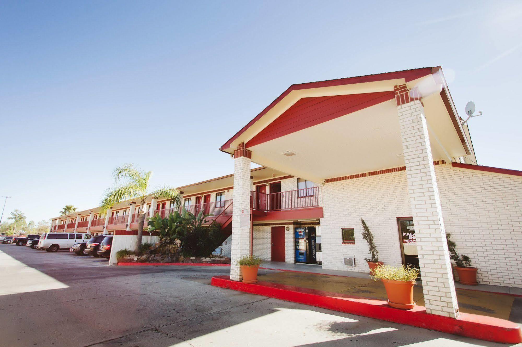 هيوستن Palace Inn South Wayside المظهر الخارجي الصورة
