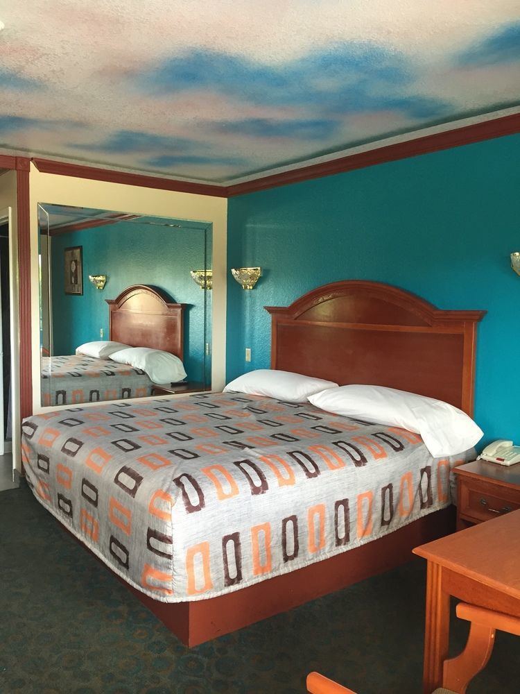 هيوستن Palace Inn South Wayside المظهر الخارجي الصورة