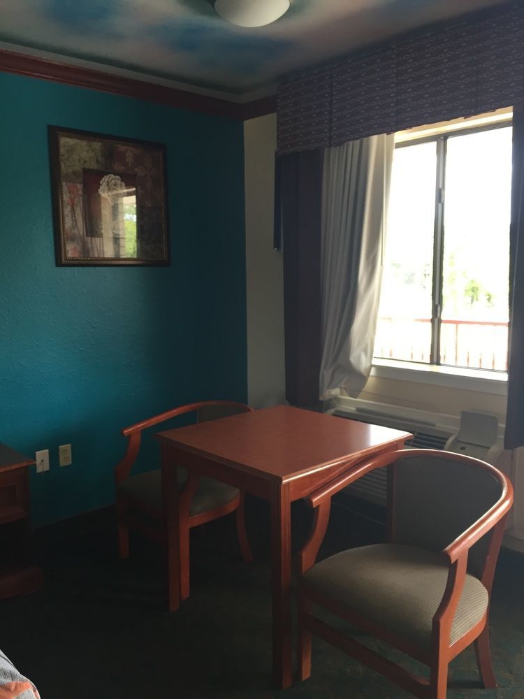 هيوستن Palace Inn South Wayside المظهر الخارجي الصورة